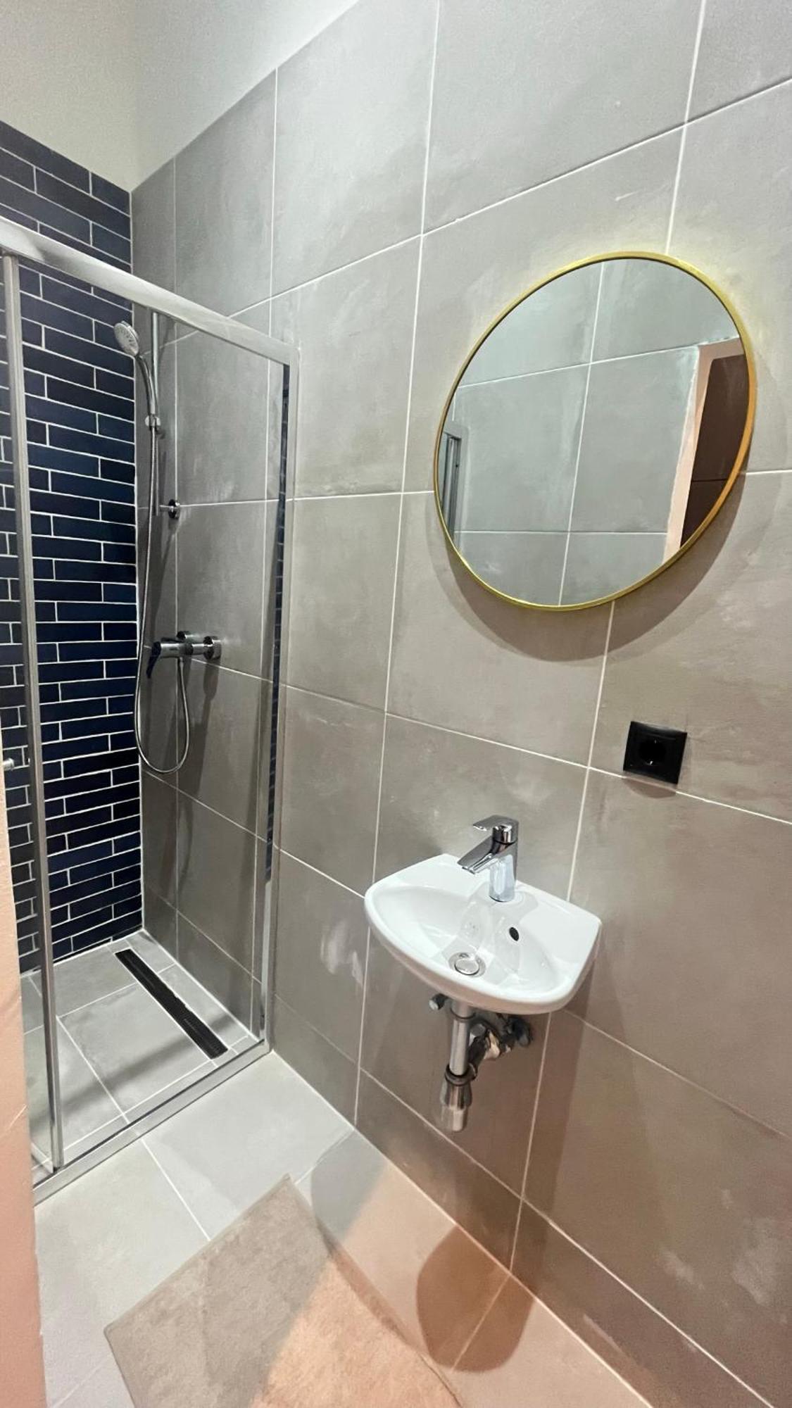 K&K Apartment Near Hauptbahnhof - Kingsize Bed Wien Eksteriør bilde